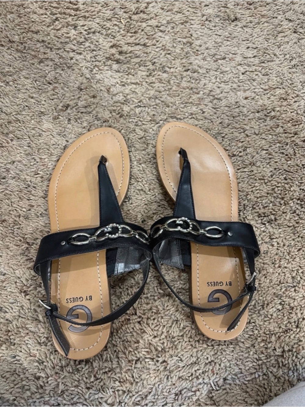 Guess Black Leather Chain-Detail Toe-Post Sandals